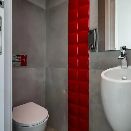 Victoria Lux By Sapvillas Villa