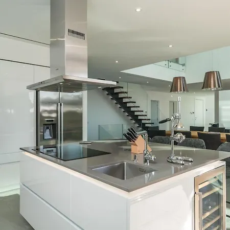 Victoria Lux By Sapvillas *