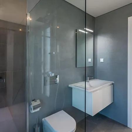 Villa Victoria Lux By Sapvillas *